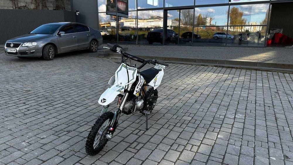 Пітбайк YCF Pilot 125E