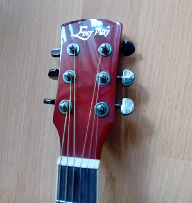 NOWY Duży akustyk 4/4 EVER PLAY AP 400