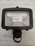Lampy halogenowe z czujką