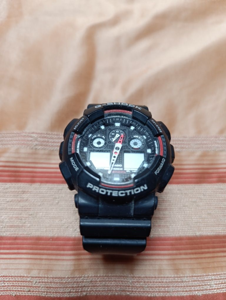 годинник CASIO G-Shock GA-100-1A4ER