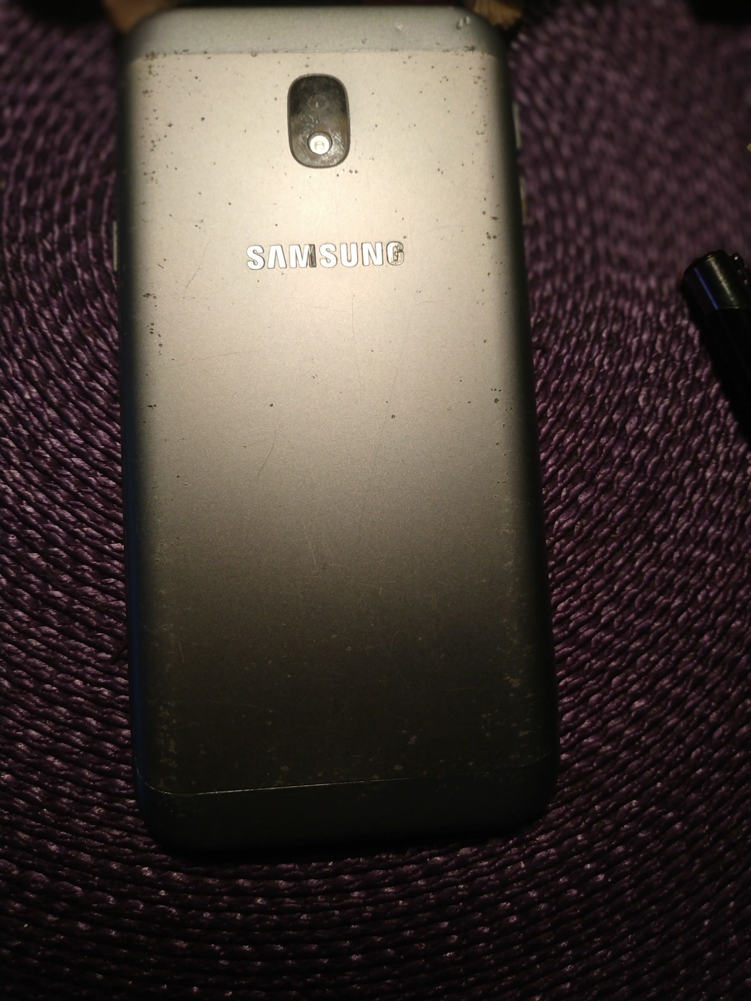 Samsung sm-j330f/DS