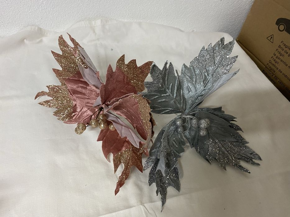 Enfeites arvore natal rosa