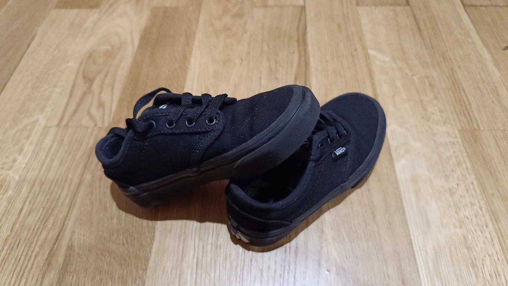 Sapatilhas Vans criança tamanho 28