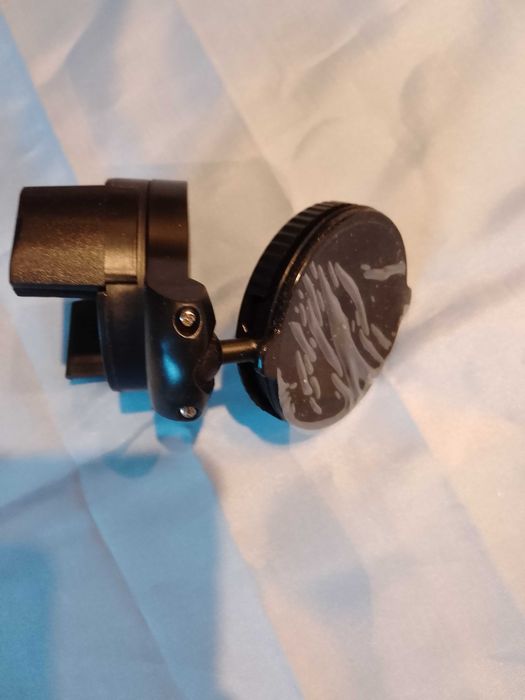 uchwyt na telefon do szyby do samochodu