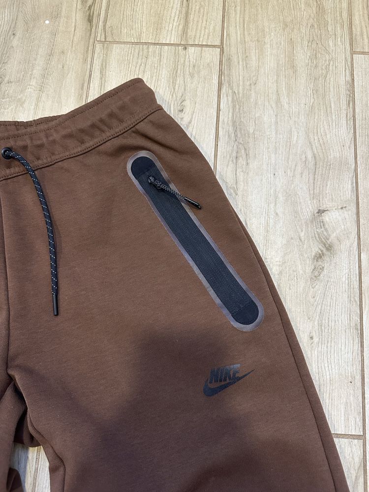 Nike tech fleece bagy
