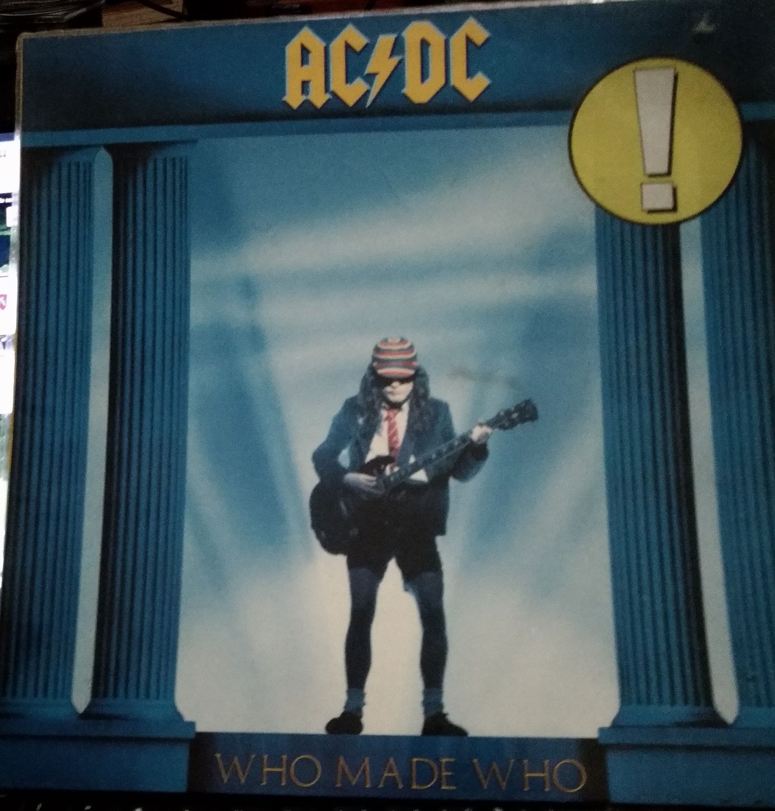 Ac/dc disco imaculado!