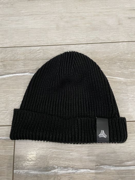 Шапка Adidas