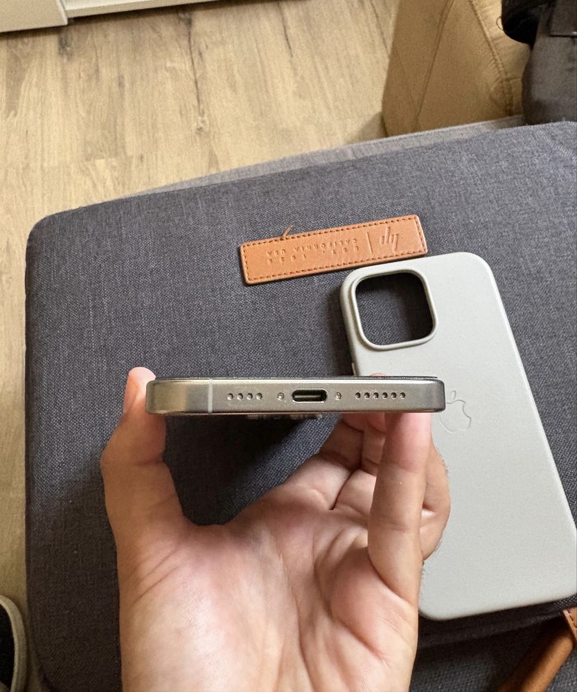 Vendo/Troco iPhone 16 pro max 256gb
