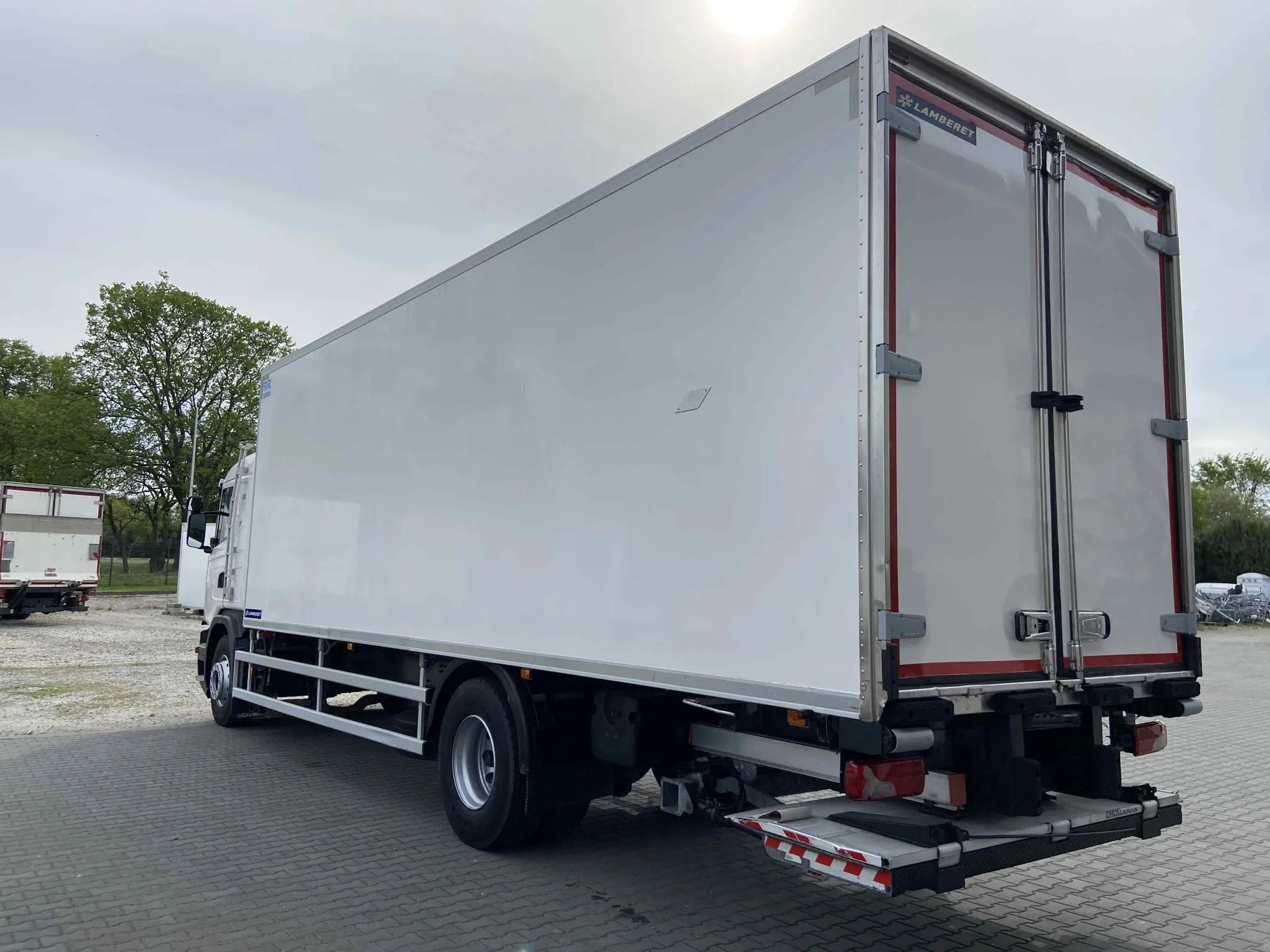 Scania G 320 CHŁODNIA THERMO KING LAMBERET SYPIALKA
