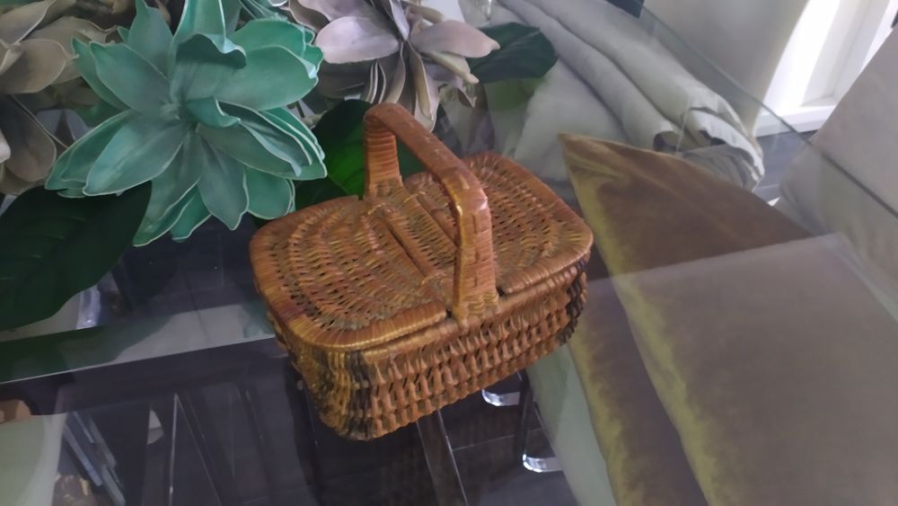 Cesto antigo  ( + de 45 anos )