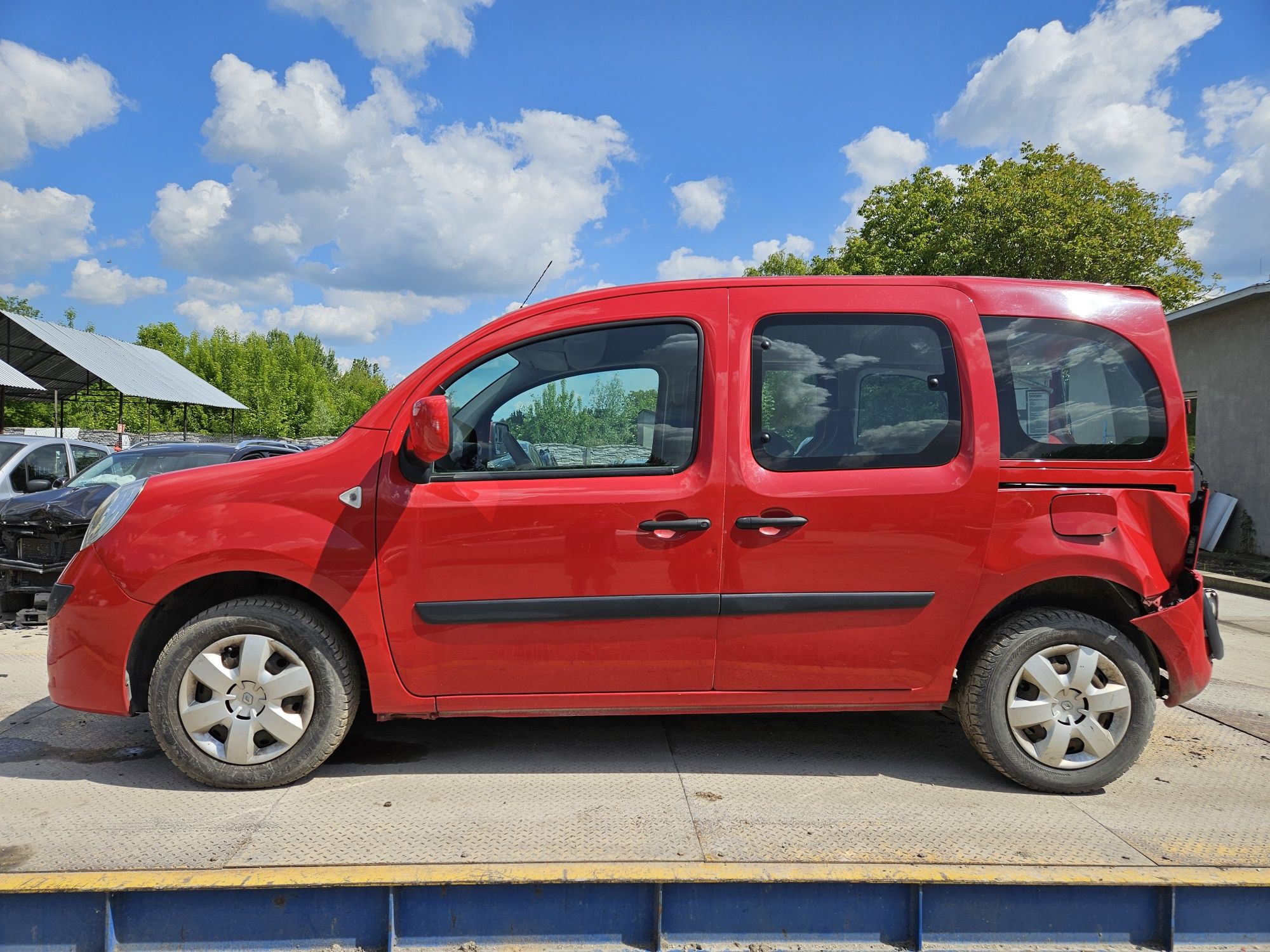 Renault Kangoo II przód maska błotnik zderzak lampa chlodnice pas