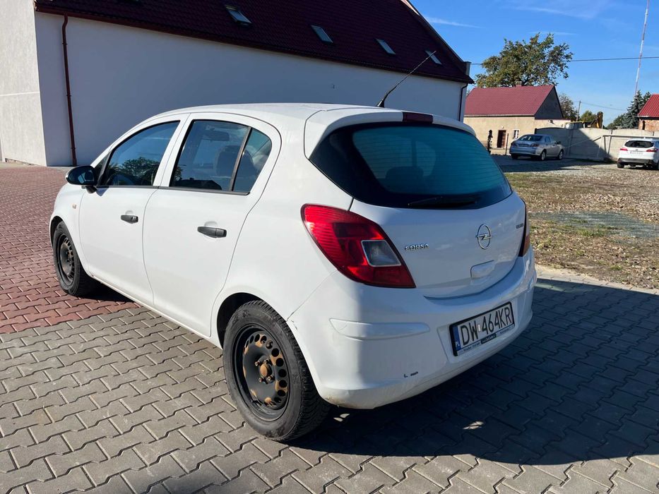 Opel Corsa D rocznik 2009