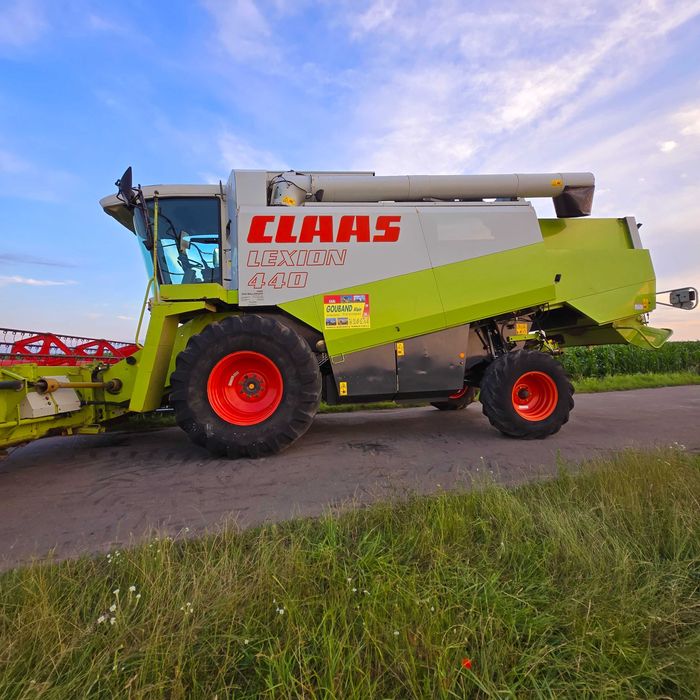 Комбайн claas lexion 440