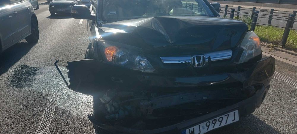 Honda CR-V 2009 r. Benzyna + LPG mocno uszkodzony