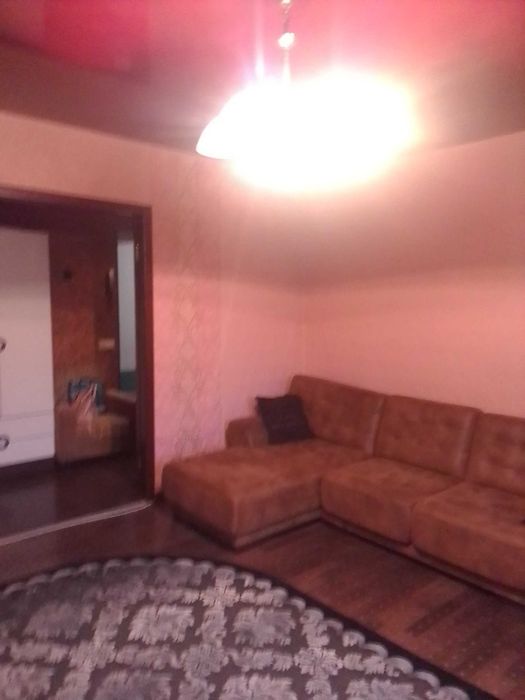 здається 2 кімнатна квартира на Подолі