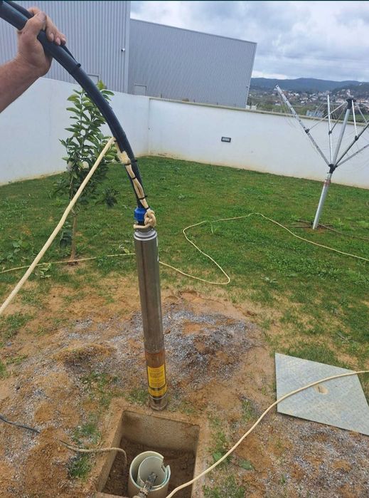 Furos de Água Poços/Minas/Eletrobombas/Demolições