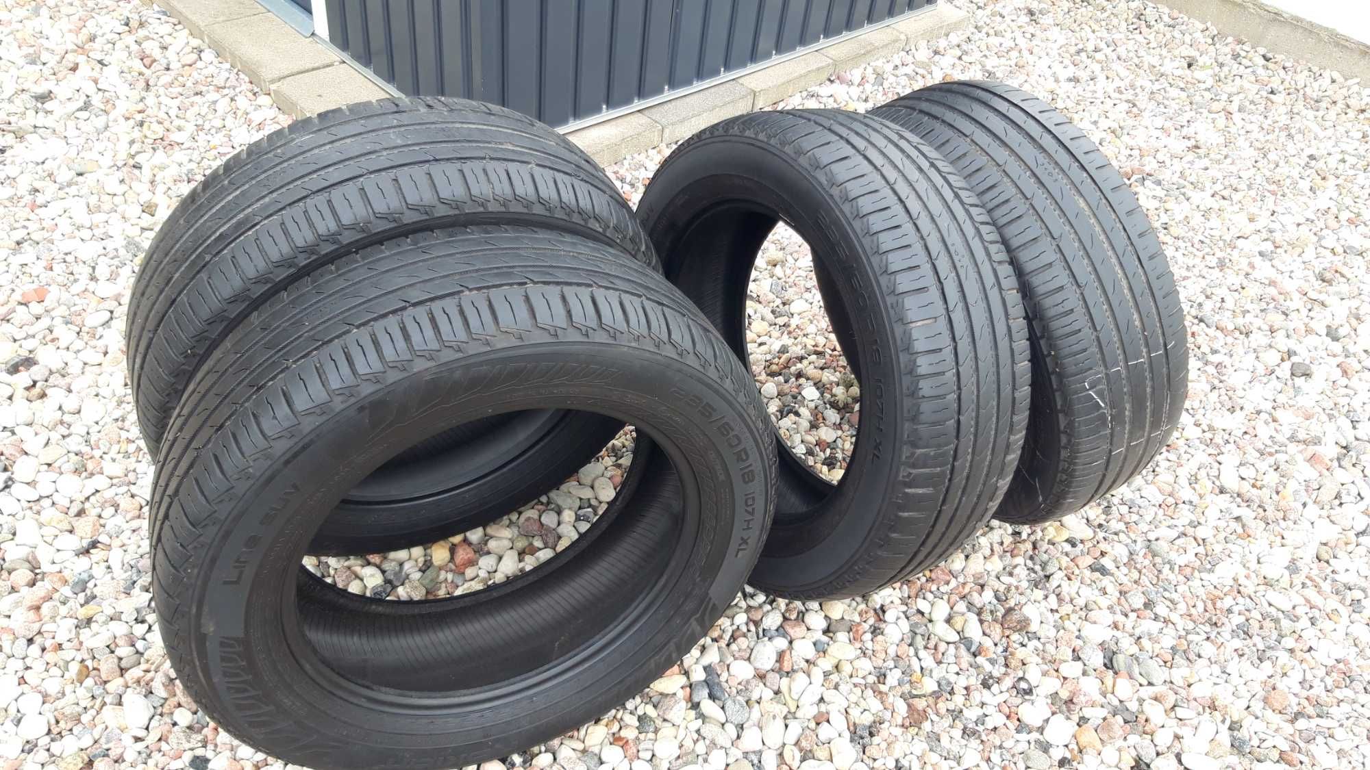 Opony Nokian R18  4x4  235/60  DOT0819  107H M+S