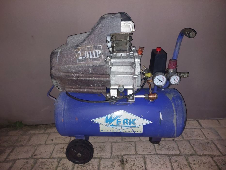 Компресор поршневий Werk