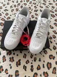 Nike Air Force 1 Low Supreme White EU 44