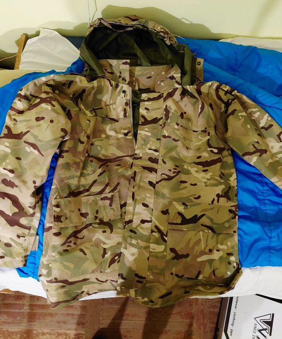 Waterproof костюм британський L+бахіли