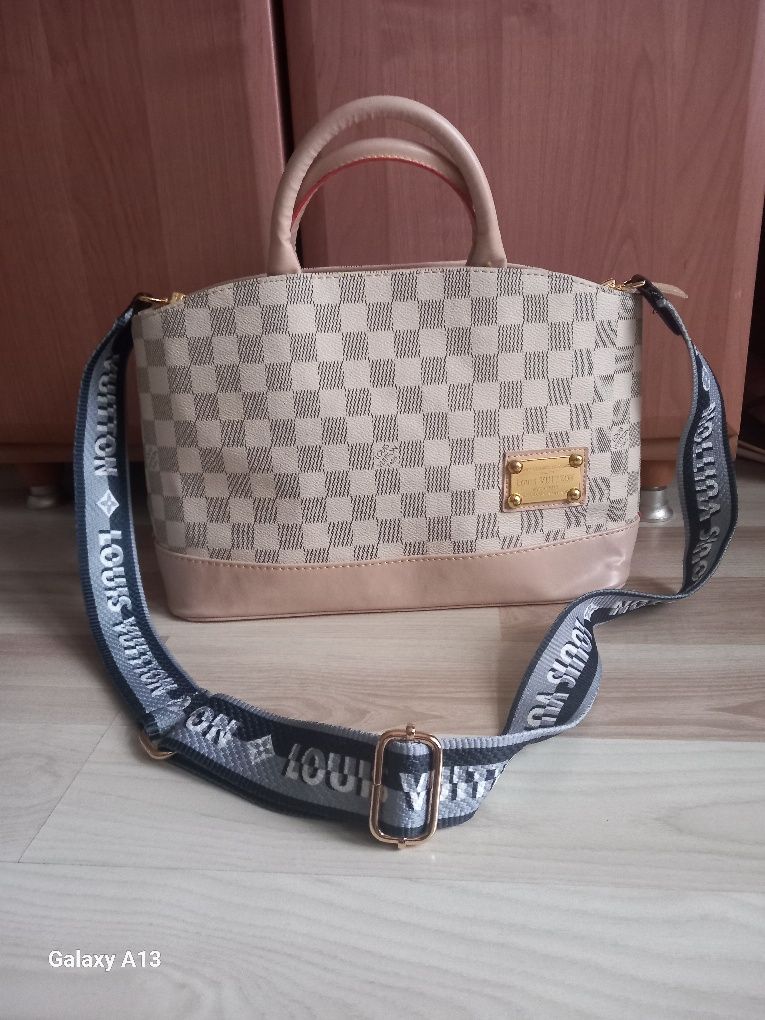 Louis vuitton torebka jasna