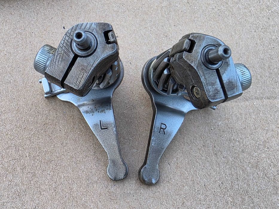 Kompletny zawór wydechowy Honda CR 125 r. 98