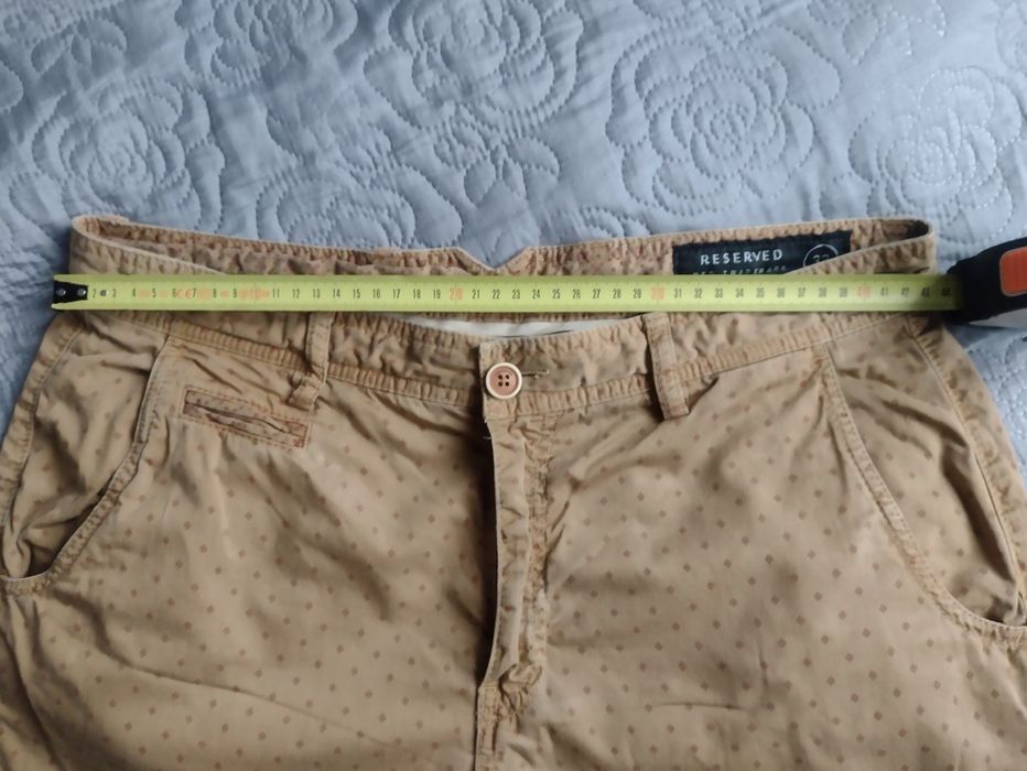 Bawełniane spodenki, szorty kamelowe, męskie 33, Reserved