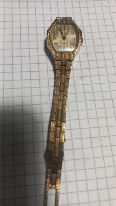 Часы Луч женские. 17 камней