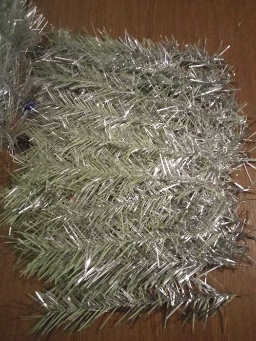 Гілочки з дощику для штучної ялинки