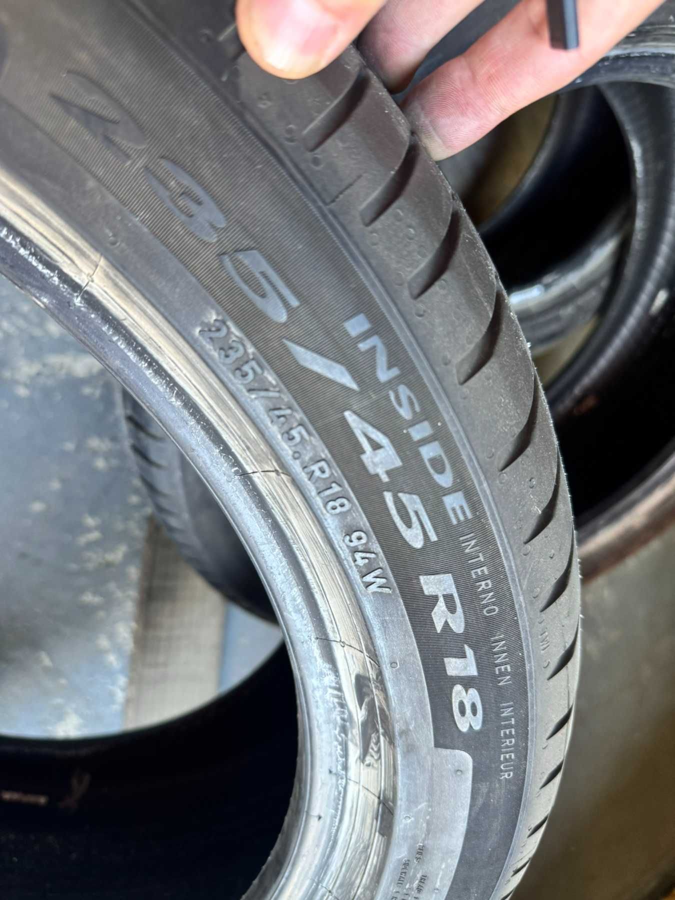 235 45 18  Pirelli Cinturato P7 комплект літо