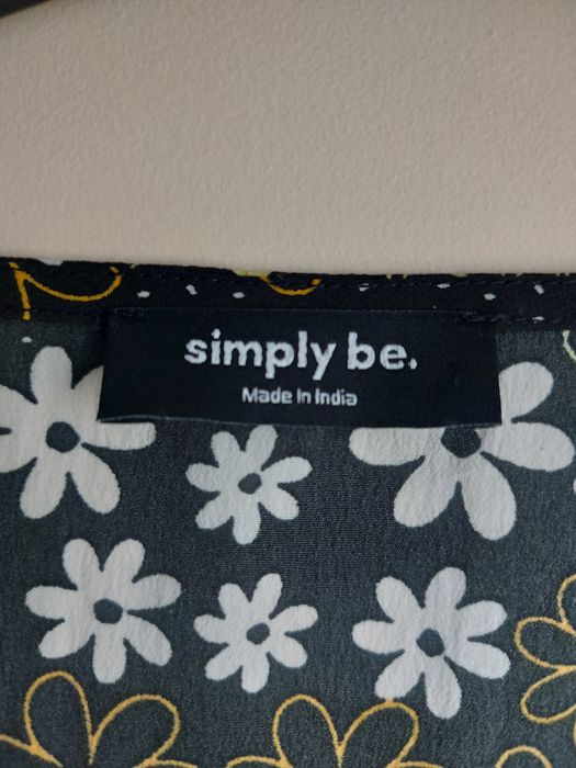 Damska lekka bluzka wzór kwiatowy z koronką wiosna lato rozmiar 48 4XL