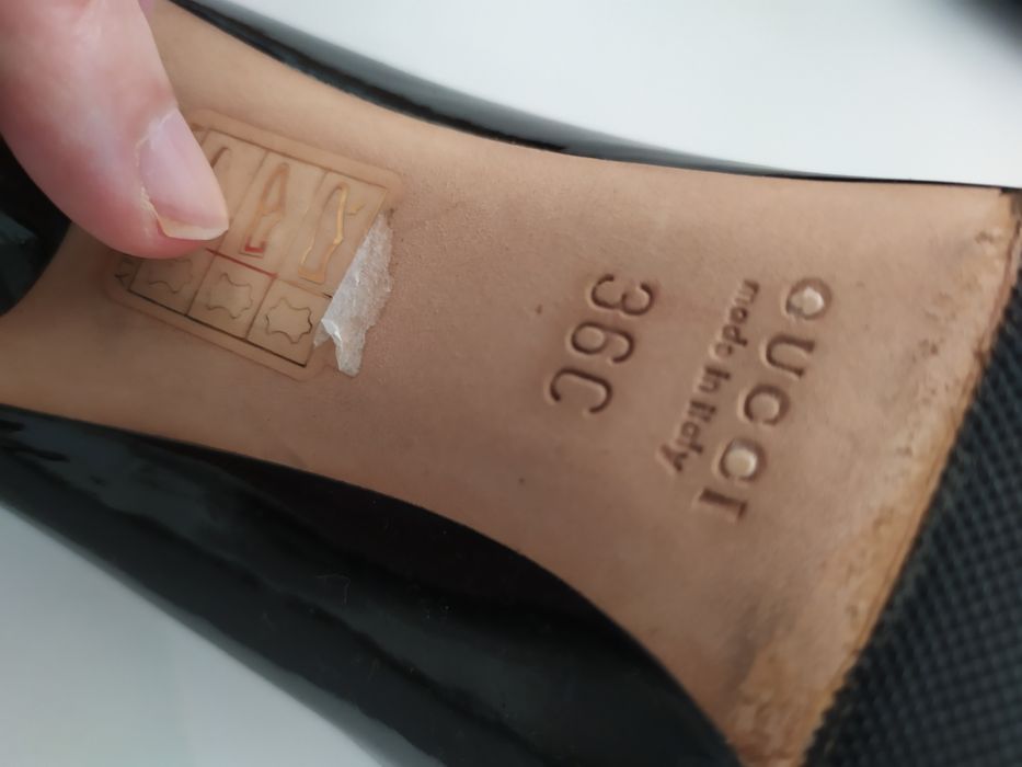 Maravilhosos sapatos Gucci 36