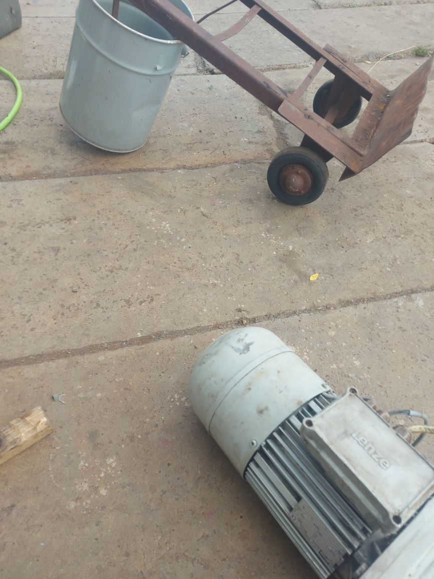 Motoreduktor 2 biegowy 2.2 kw
