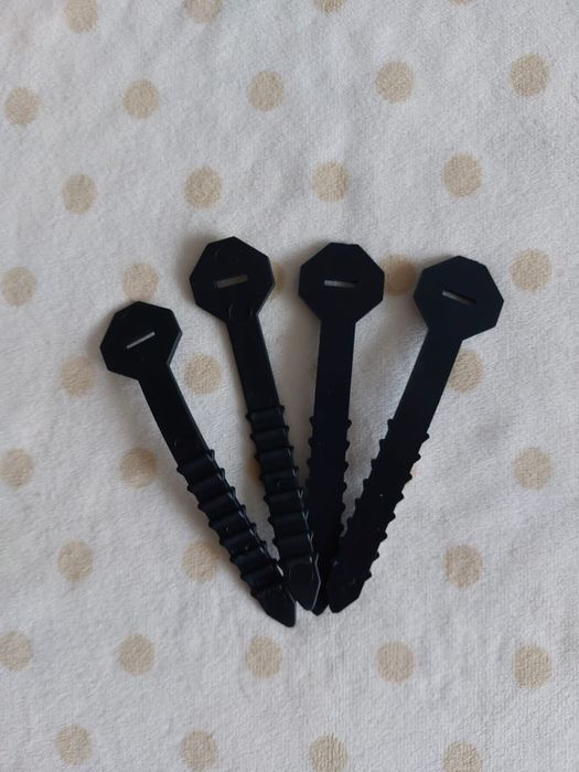 Nowa siatka do wózka z rzepami