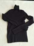 Sweterek, golf 34/XS Bershka czarny dla dziewczynki