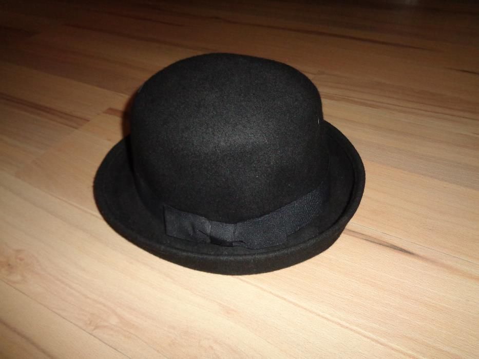 M&S Marks & Spencer modny czarny elegancki kapelusz jak nowy WOOL S/M