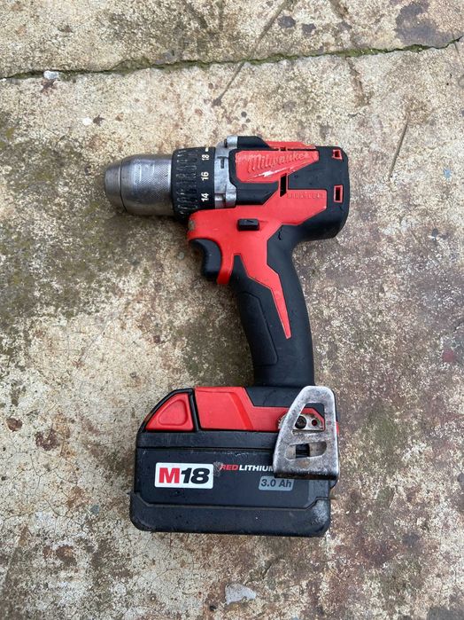 Milwaukee M18 CBLPD wkrętarka zakrętarka oryginał walizka wkretarka
