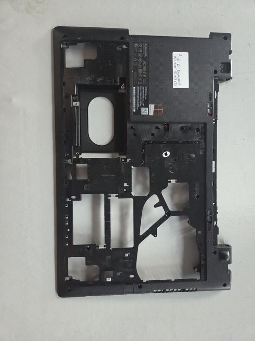 Sprzedam dolną obudowę do laptopa Lenovo G70-80