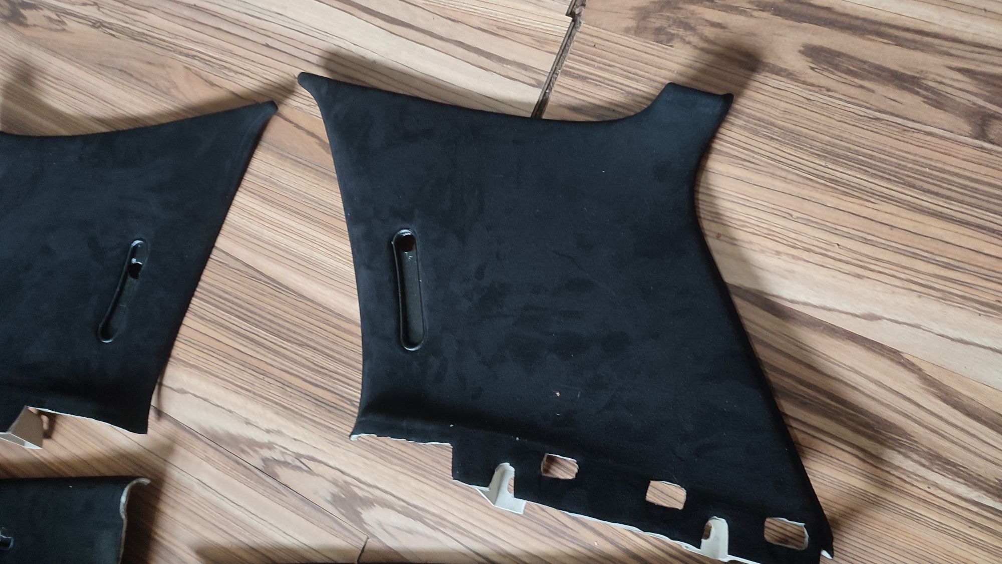 Podsufitka czarna alcantara VW Golf 4  wersja 4 drzwi