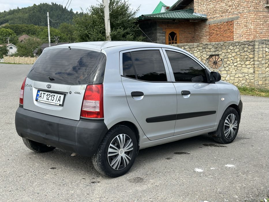 Kia picanto 1.1 диз авто економне гарне все працює кондиціонер