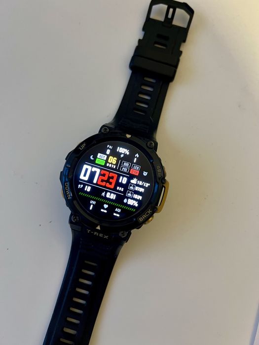 Amazfit T-Rex 2 Astro Black&Gold