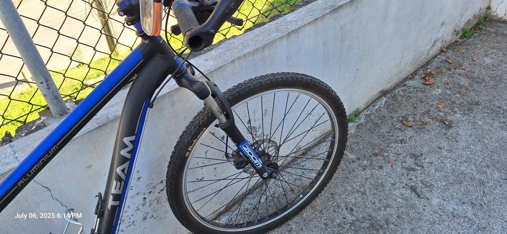Bicicleta BTT 27,5