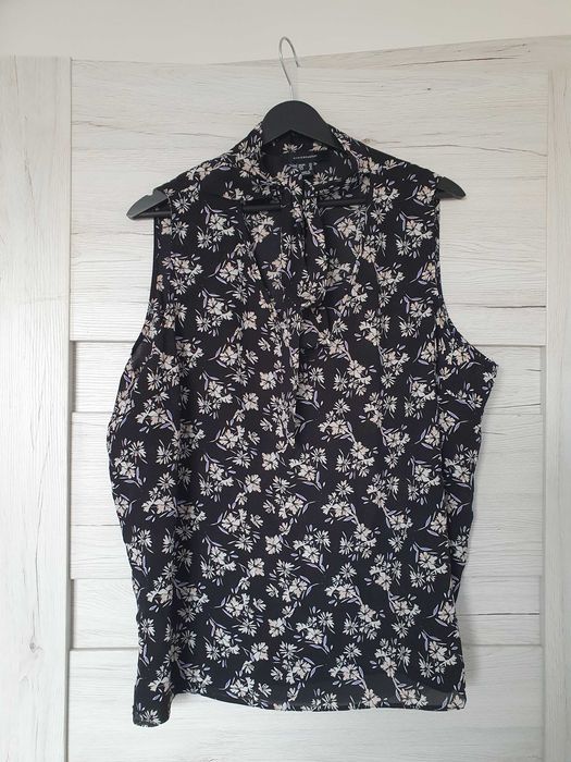 Elegancka bluzka z wiązaniem pod szyją r.48