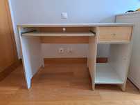 Secretária  com gaveta Ikea