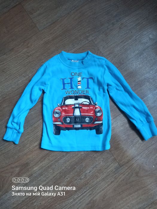 Продам кофточки  на хлопчика