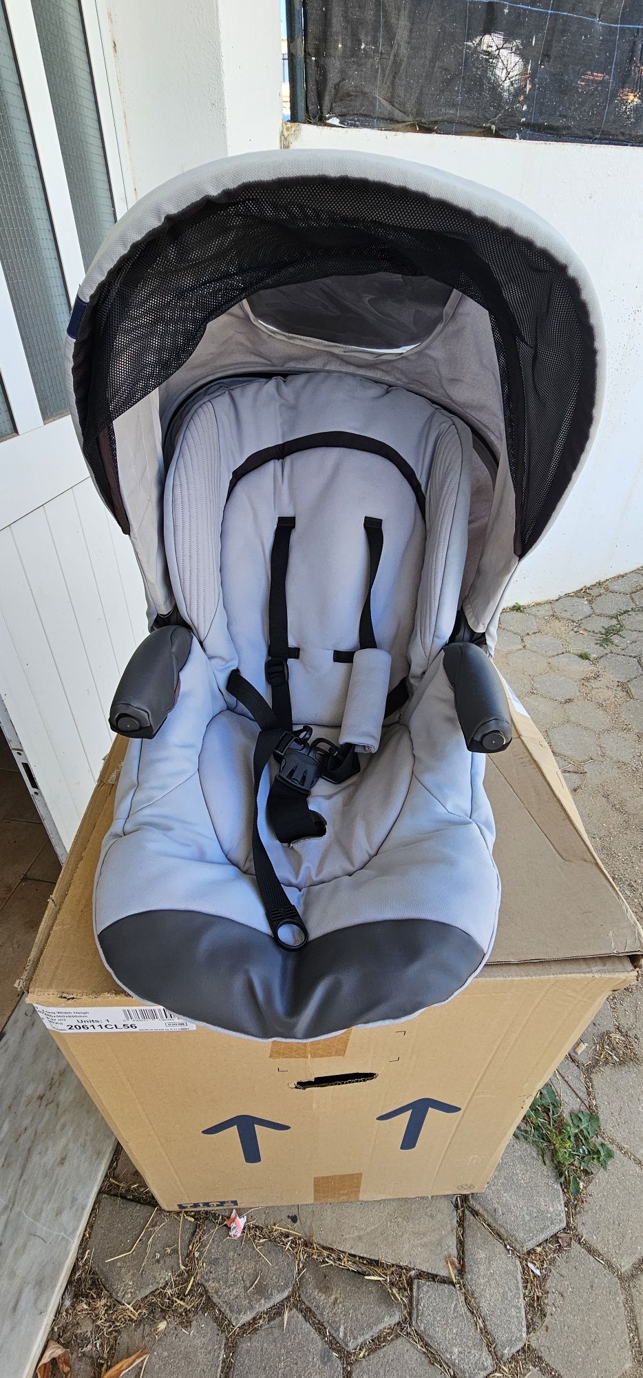 Carrinho de bebé