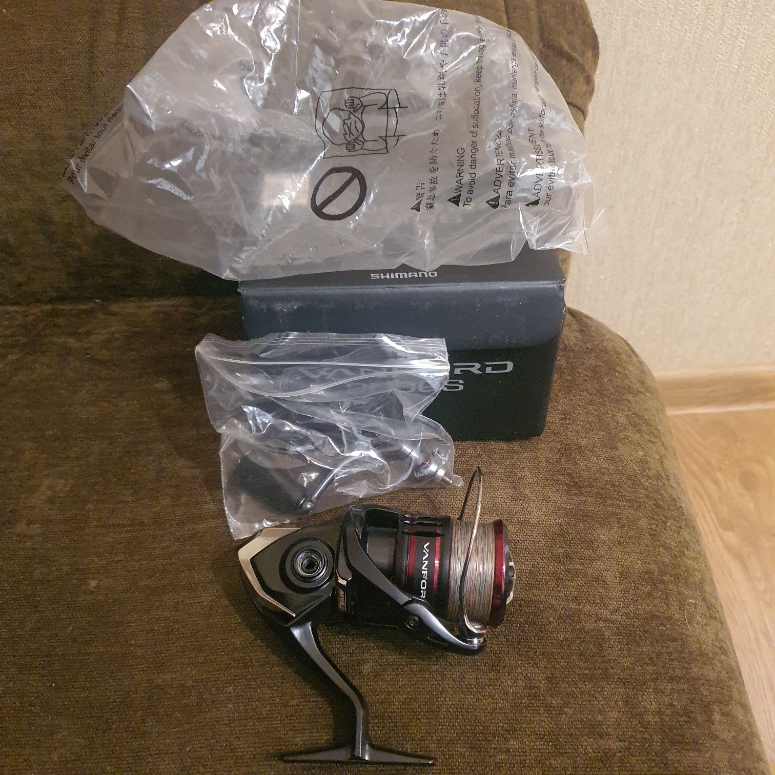 Продам катушку Shimano Vanford 2500S 7+1 BB 5.3:1,код товара 2266.60