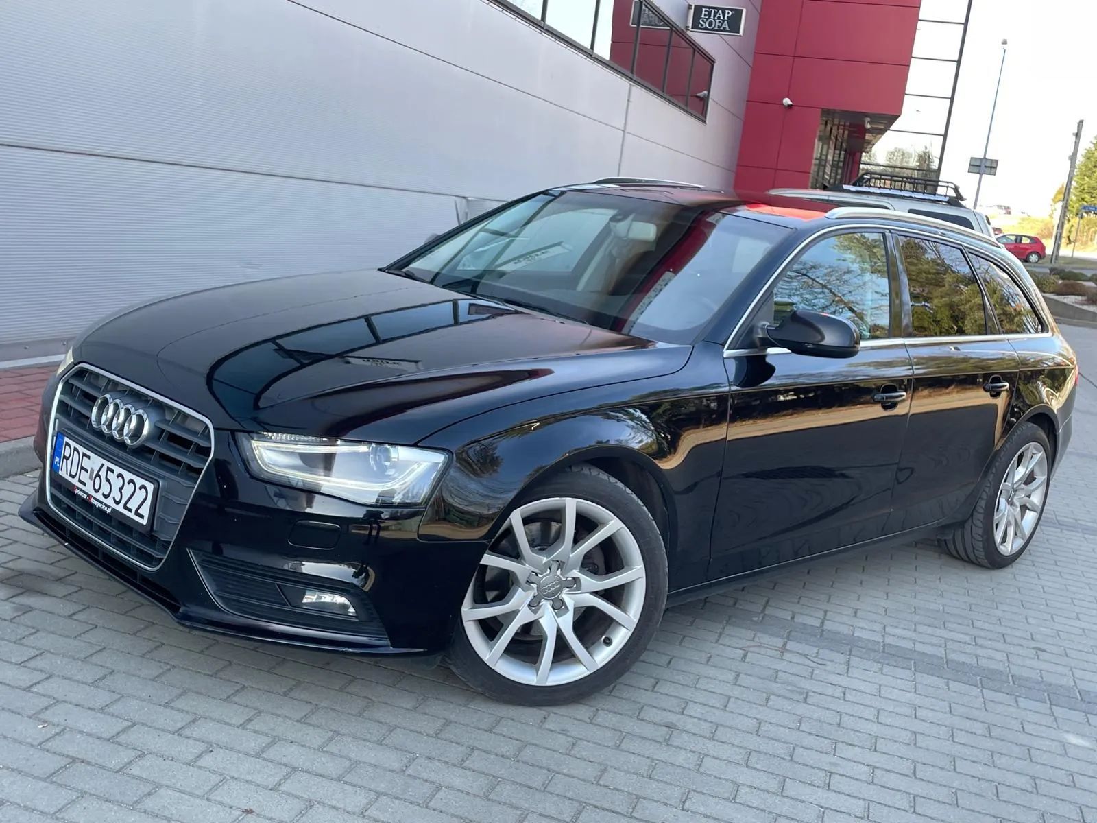 Audi A4 Sprzedam Audi A4 B8 2.0 TDI – 2014 rok