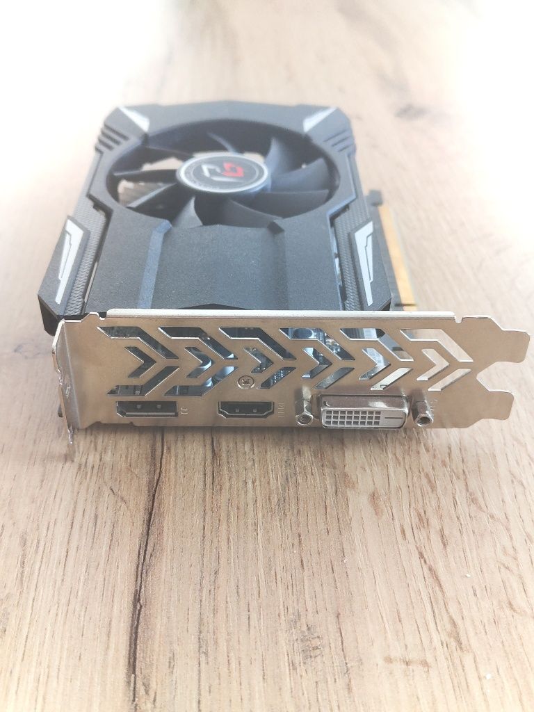 ASRock Radeon RX550 2GB uszkodzona