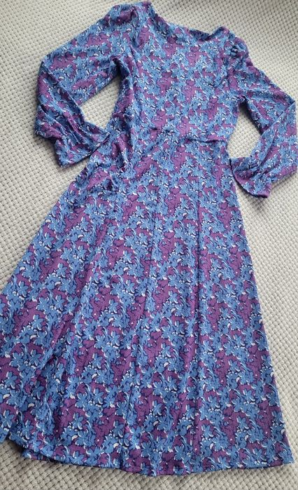 Hit Nowa prześliczna sukienka midi z długimi rękawami kwiatowy print S